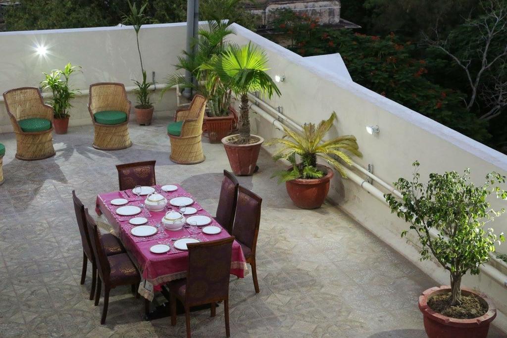 Saket Inn Jaipur Exterior foto